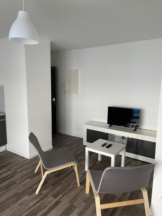 Studios De Standing - Emeraude - Lille Euralille Eksteriør bilde